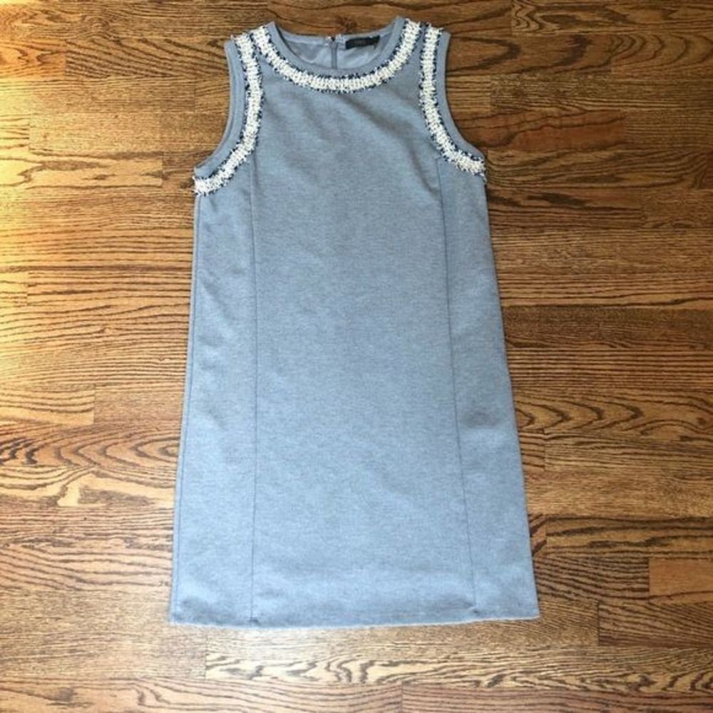 THML gray knit sheath dress embellished fringe trim woman’s size Xs